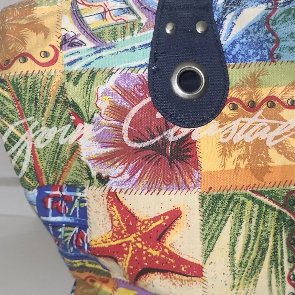 Vintage parrots palm